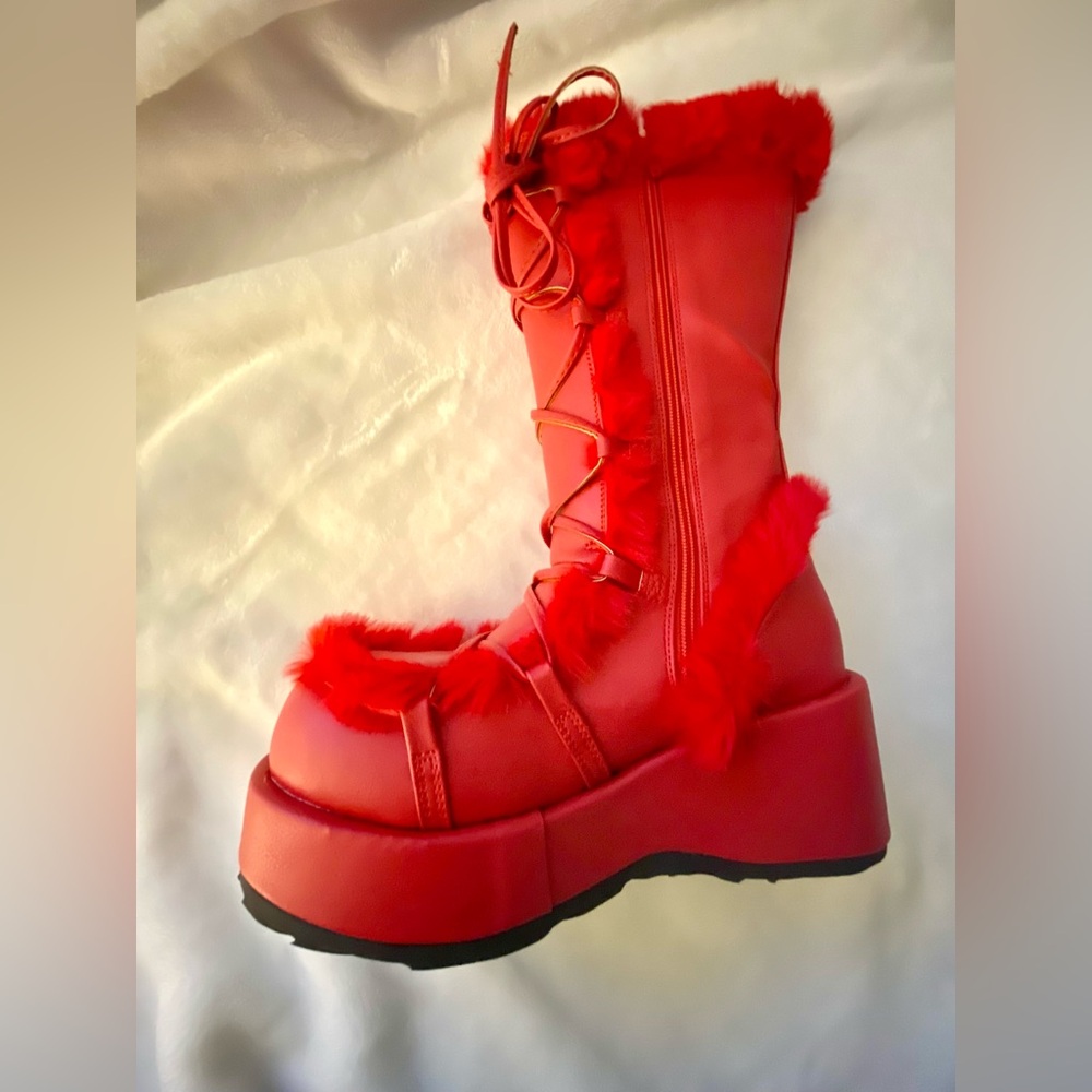 NWT Demonia Cubby 311 Platform Boot (Red) Size 10 - Picture 7 of 9